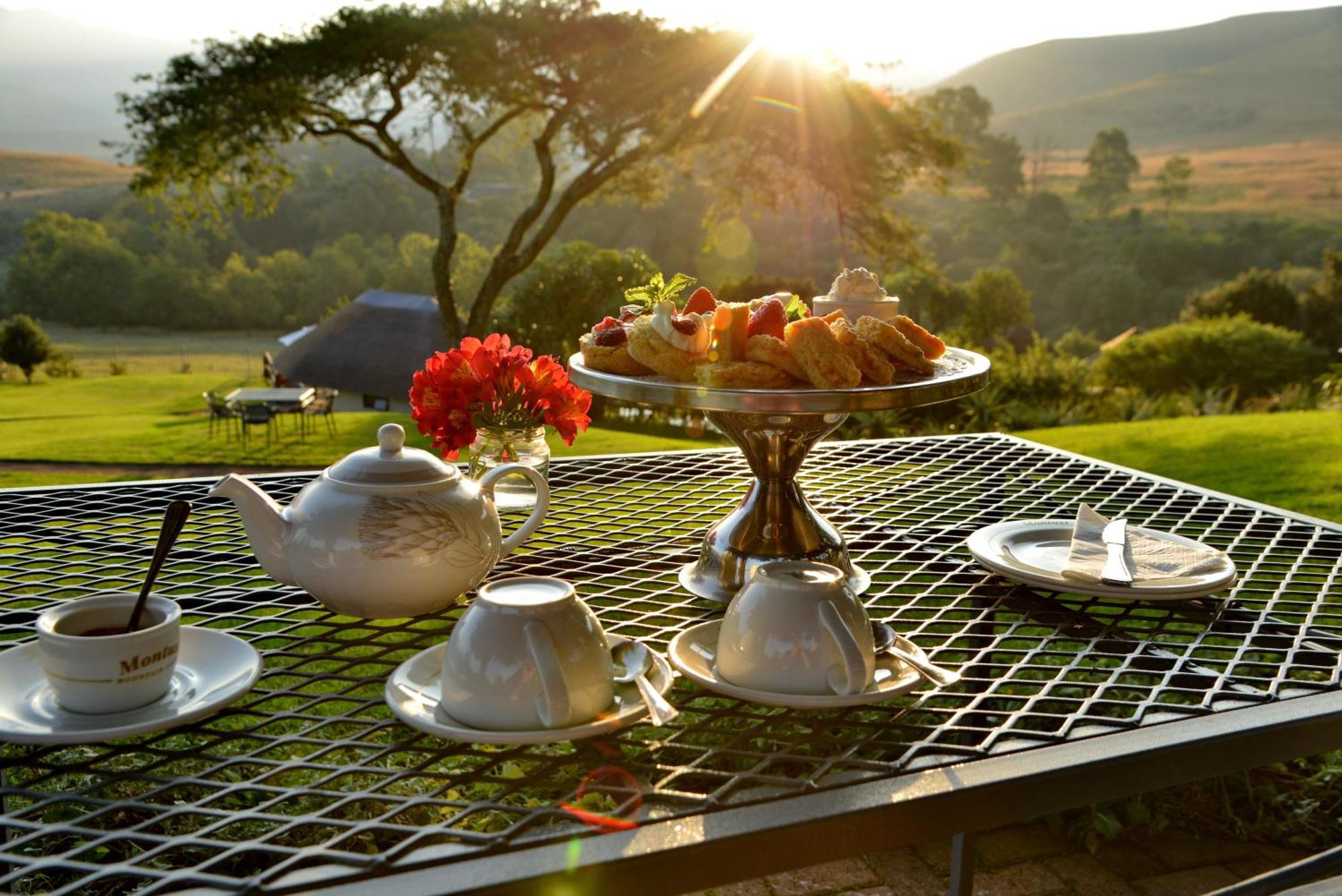 Montusi Mountain Lodge Bonjaneni Luaran gambar