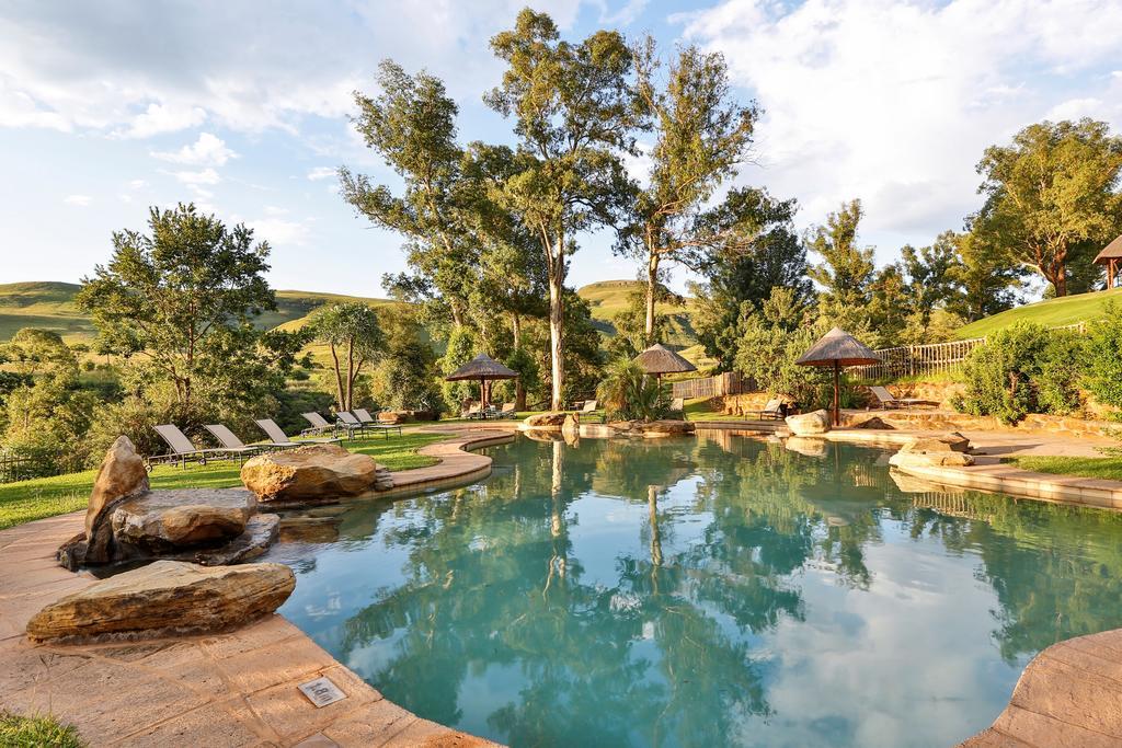 Montusi Mountain Lodge Bonjaneni Luaran gambar
