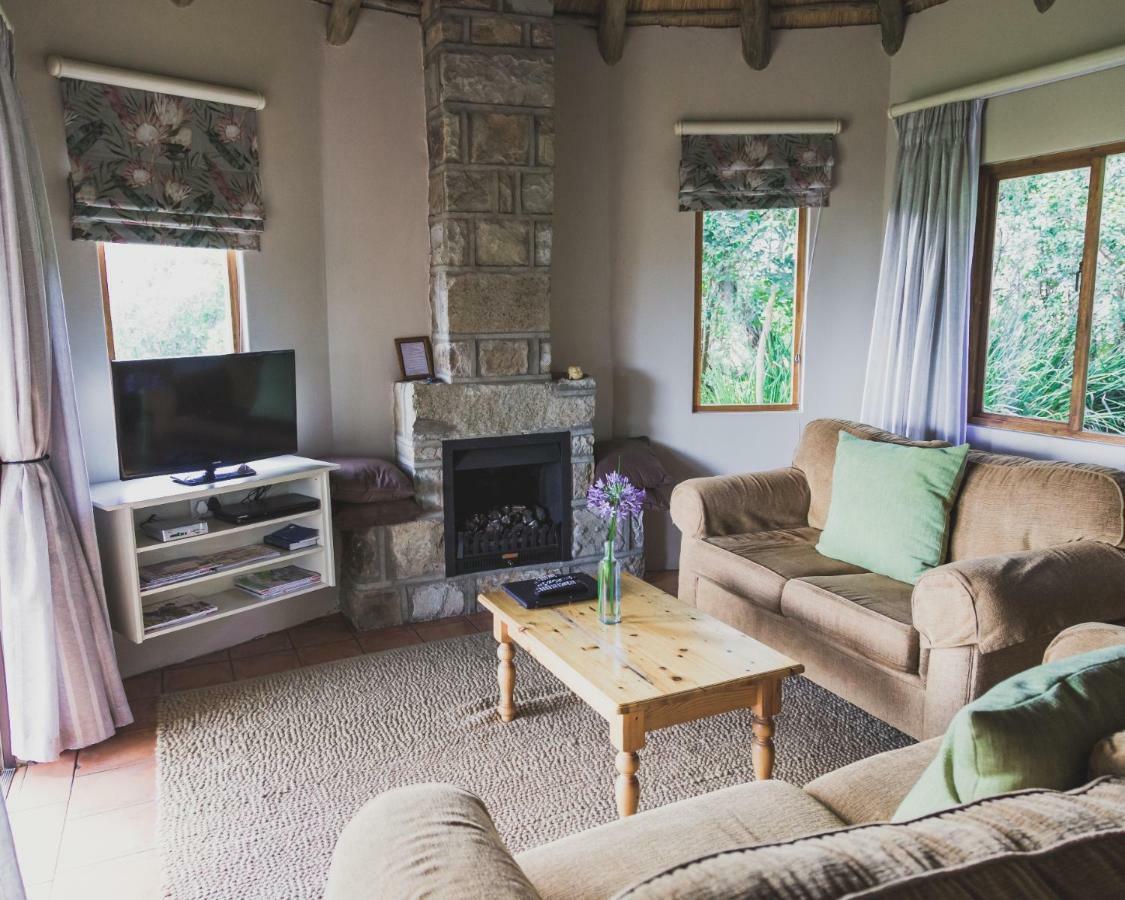 Montusi Mountain Lodge Bonjaneni Luaran gambar